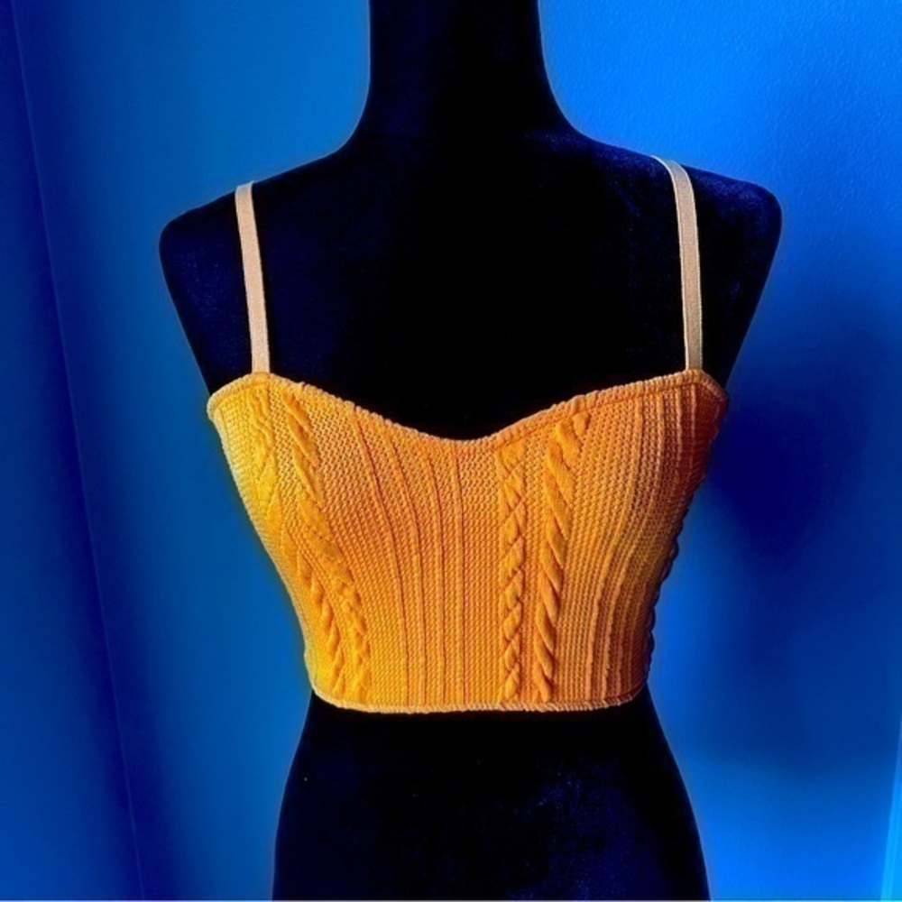 NWT Zara cropped orange tank top size small
